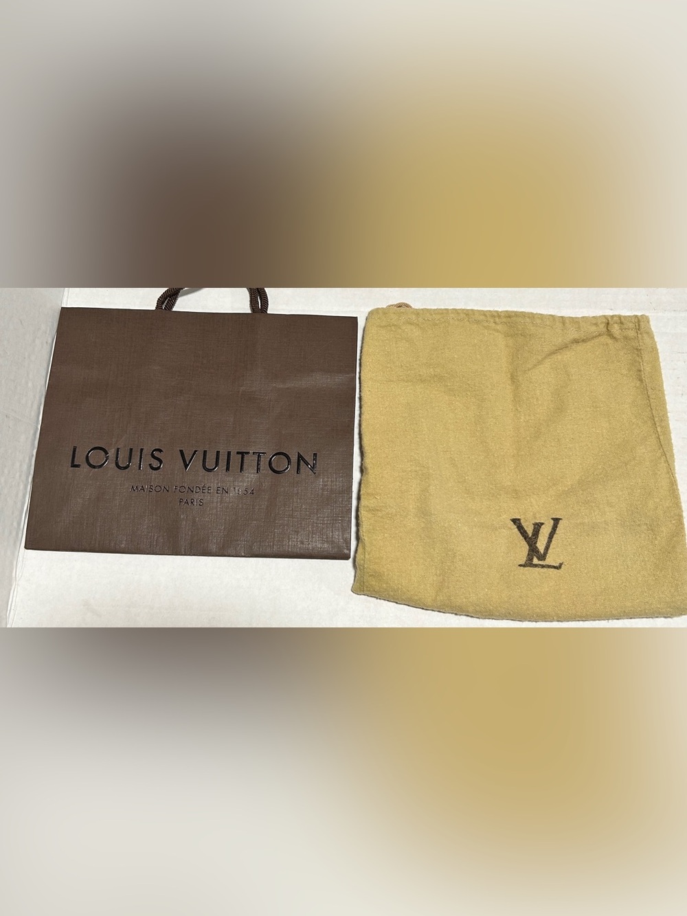 Louis Vuitton Brown Shopping Bag with Black Logo - Picture 3 of 7